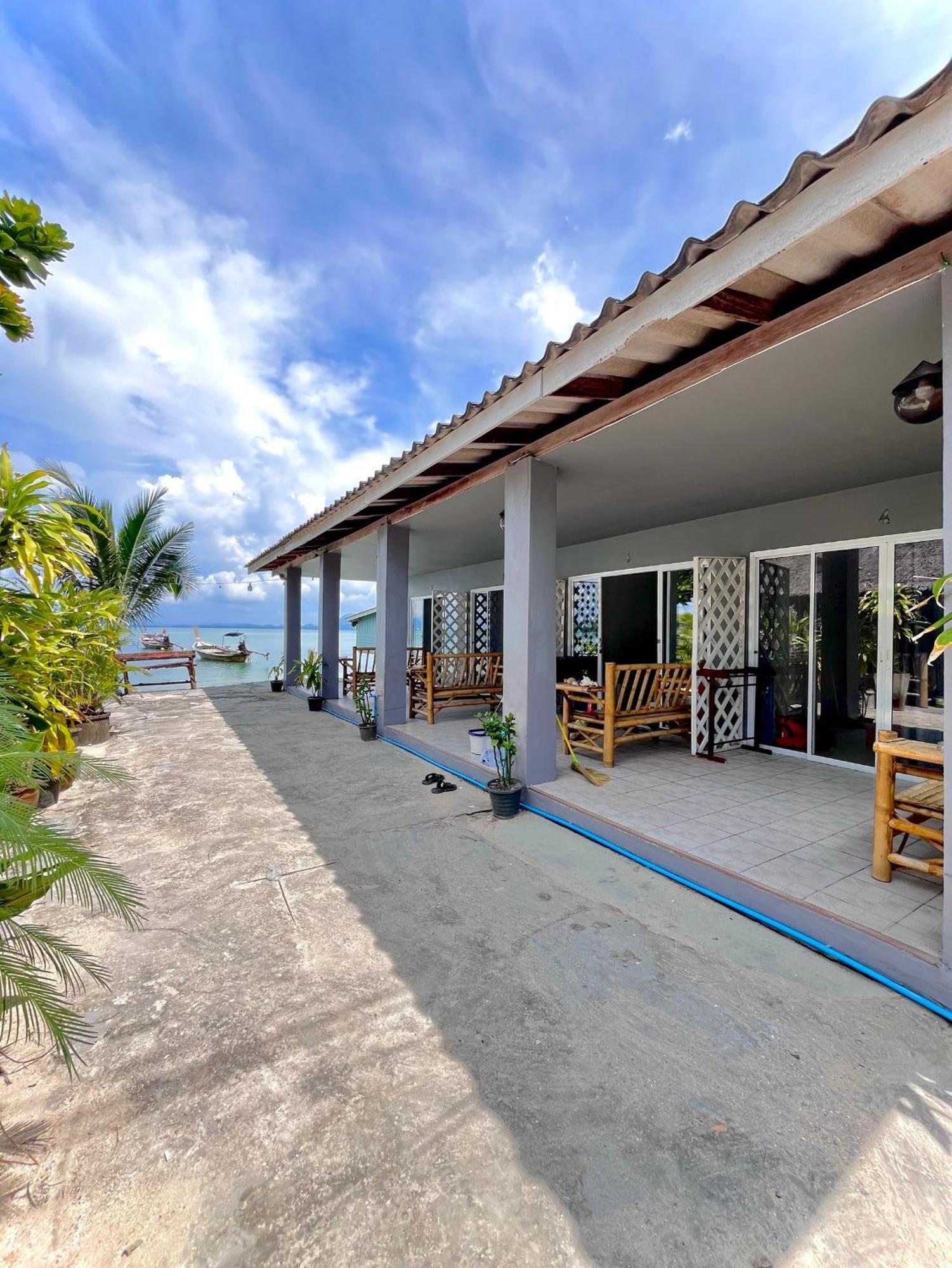 Koh Mook Sea View Bungalow Room photo